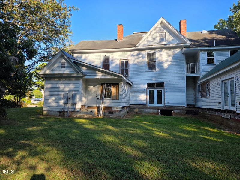 101 Elm St, Louisburg, NC 27549