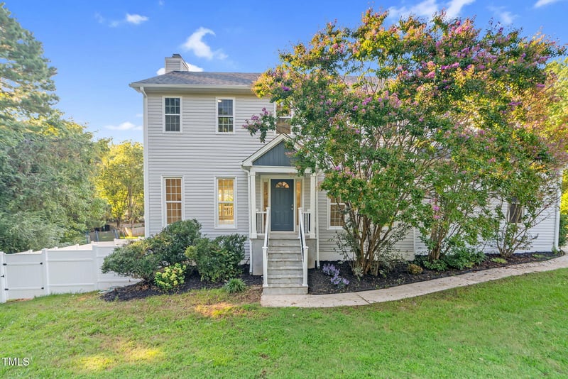 101 Fallsworth Dr, Cary, NC 27513