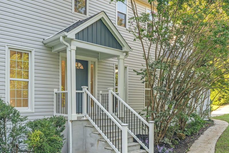 101 Fallsworth Dr, Cary, NC 27513