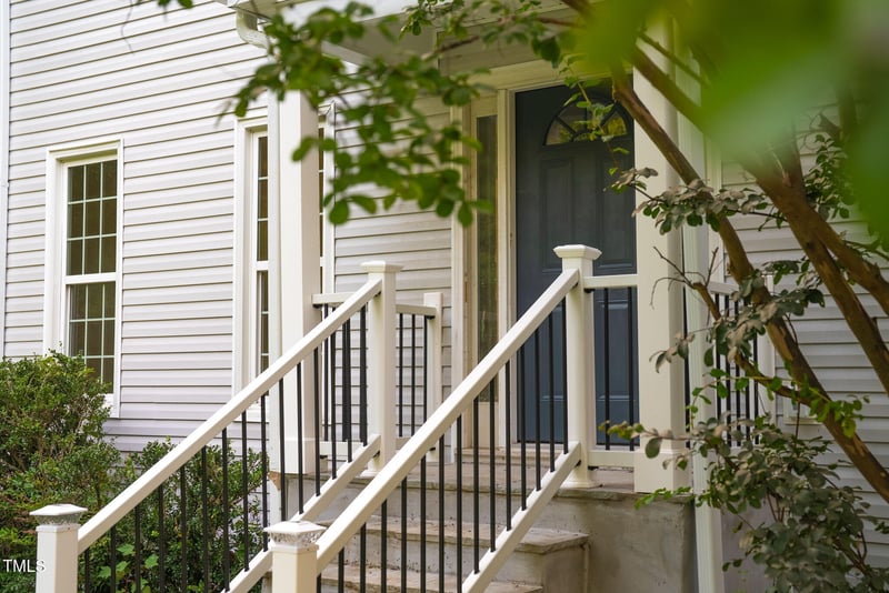 101 Fallsworth Dr, Cary, NC 27513