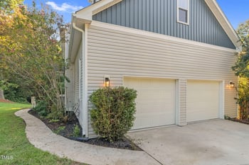 101 Fallsworth Dr, Cary, NC 27513