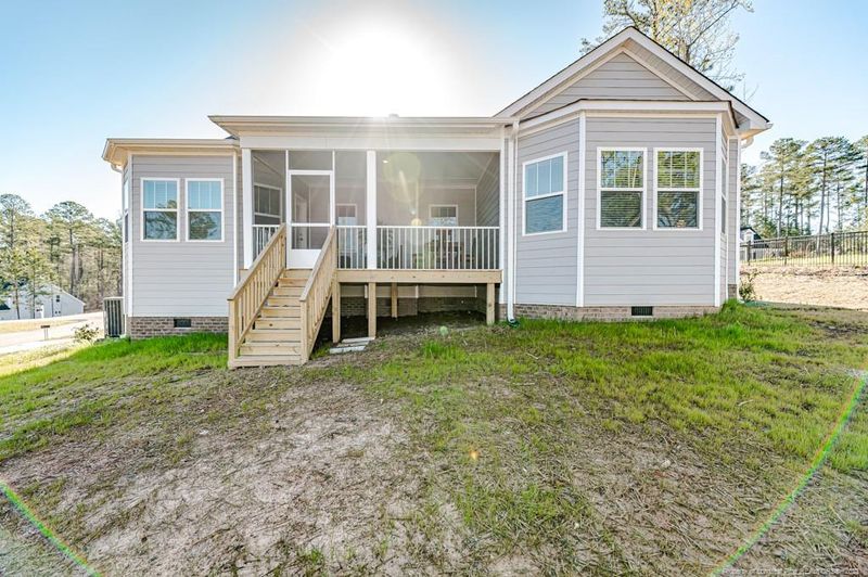 101 Foothill Ct, Sanford, NC 27330