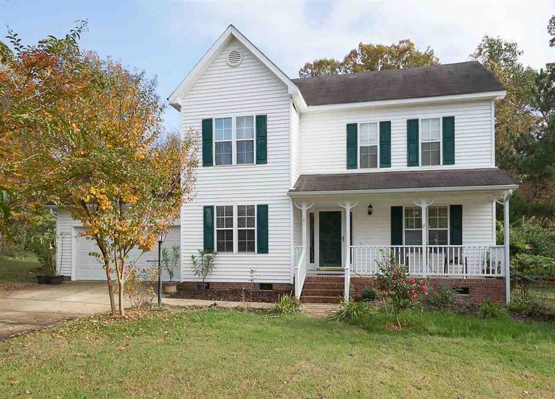 101 Fox Den Ct, Cary, NC 27513