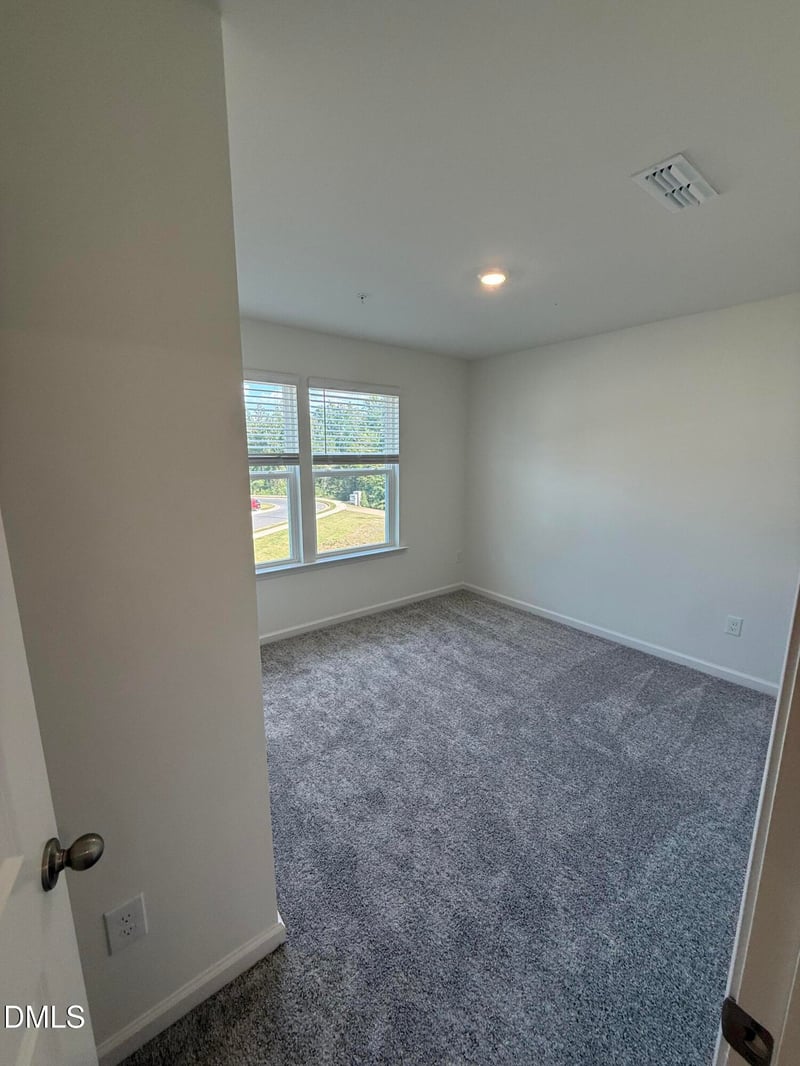 101 Gamay Dr, Chapel Hill, NC 27516