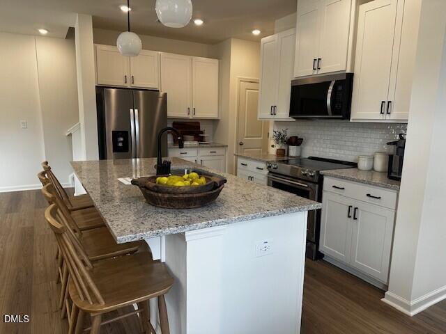 101 Gamay Dr, Chapel Hill, NC 27516