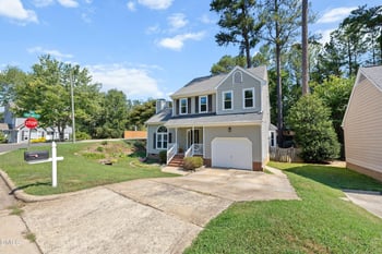 101 Gatepost Ln, Cary, NC 27513