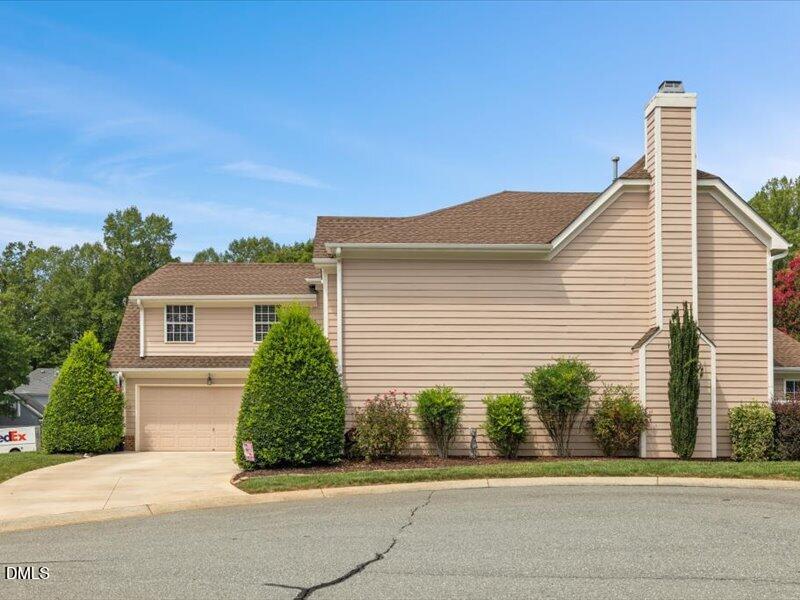 101 Gene Sarazen Dr, Mebane, NC 27302