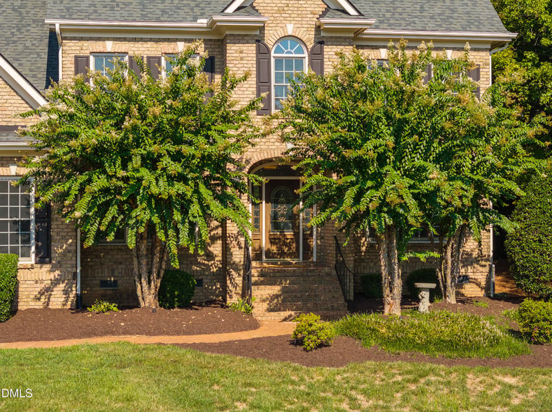 101 Glade Park Rd, Cary, NC 27518