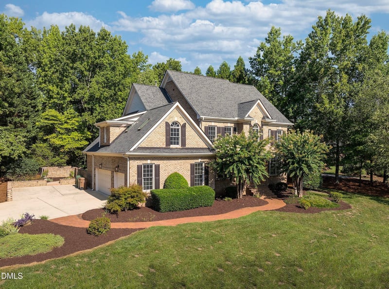 101 Glade Park Rd, Cary, NC 27518