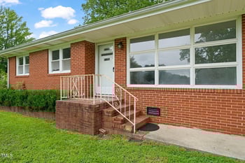 101 Glenn Cir, Rolesville, NC 27571