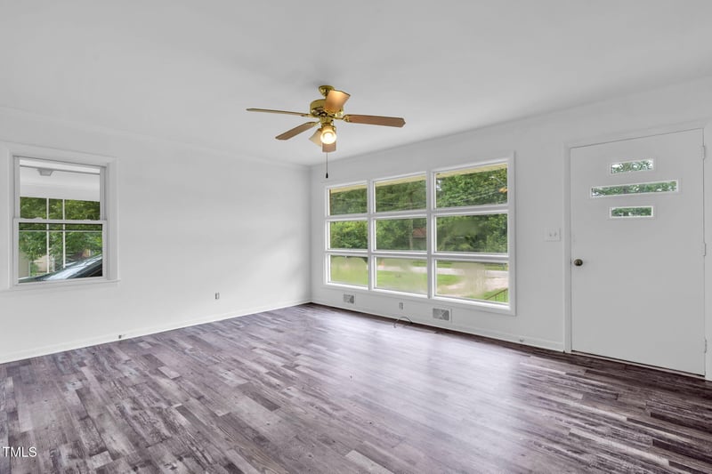 101 Glenn Cir, Rolesville, NC 27571