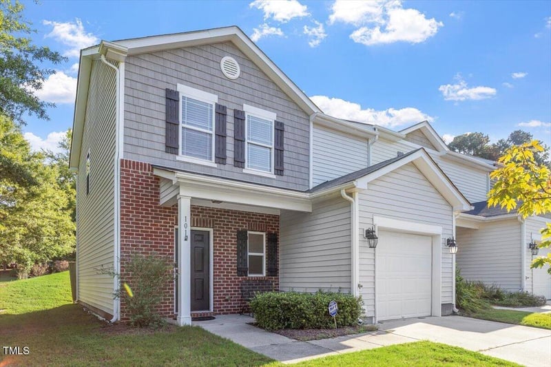 101 Golden Meadow Ct, Durham, NC 27704