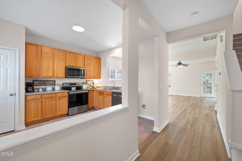 101 Graystar Rd, Apex, NC 27502