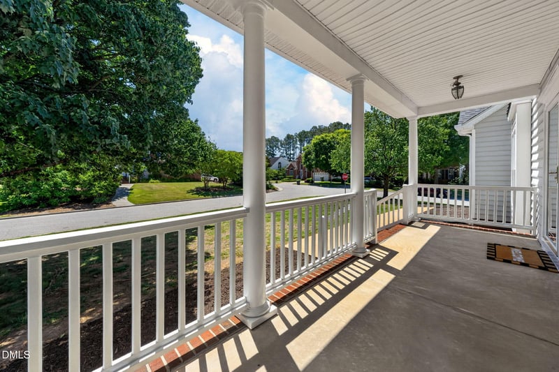 101 Greygate Pl, Cary, NC 27518