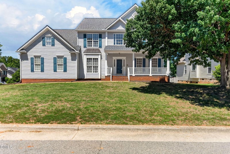 101 Greygate Pl, Cary, NC 27518