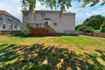 101 Greygate Pl, Cary, NC 27518