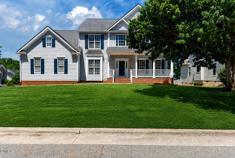 101 Greygate Pl, Cary, NC 27518