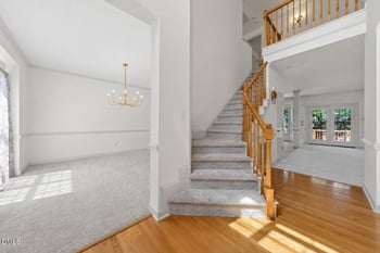 101 Greygate Pl, Cary, NC 27518