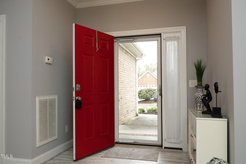 101 Haley Ct, Graham, NC 27253