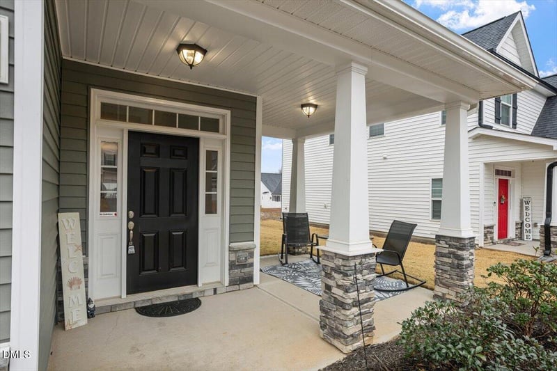 101 Hanover Ct, Clayton, NC 27527
