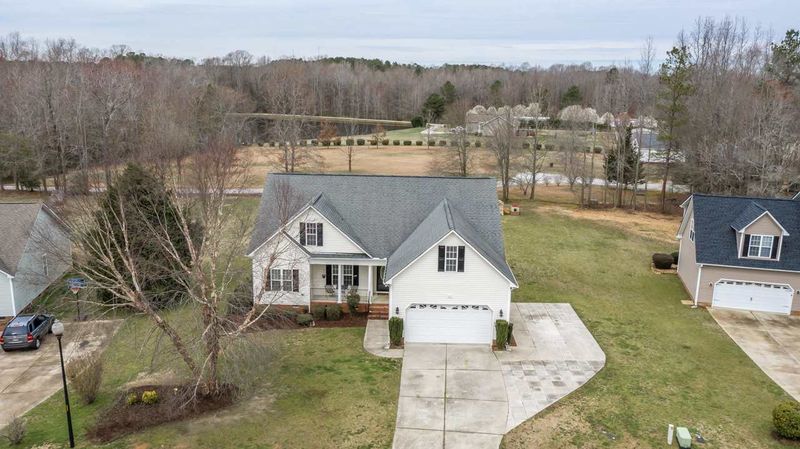 101 Hay Field Dr, Clayton, NC 27520