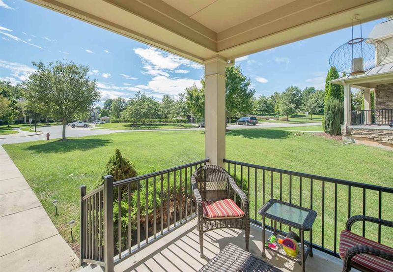 101 Haybarn Ct, Apex, NC 27502