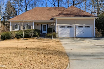 101 Highlands Lake Dr, Cary, NC 27518