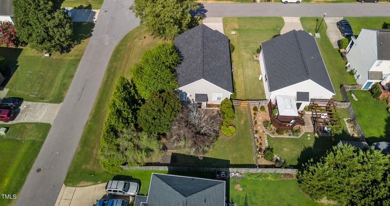 101 Houston Ln, Clayton, NC 27527