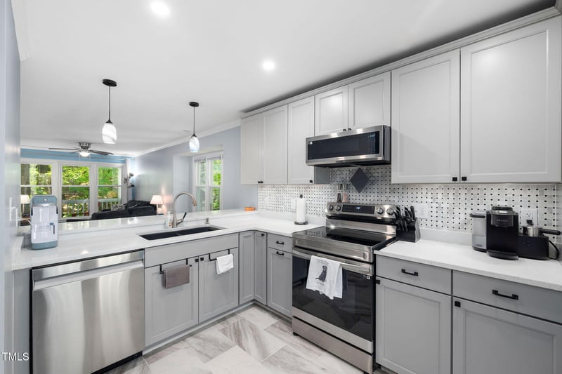 101 Hunting Chase #2b, Cary, NC 27513