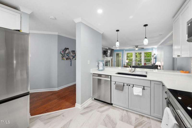 101 Hunting Chase, Cary, NC 27513