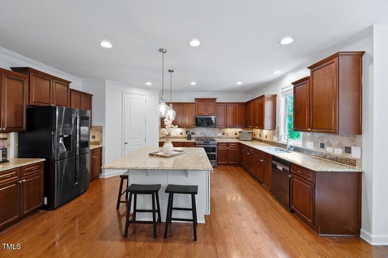 101 Ironcreek Pl, Apex, NC 27539
