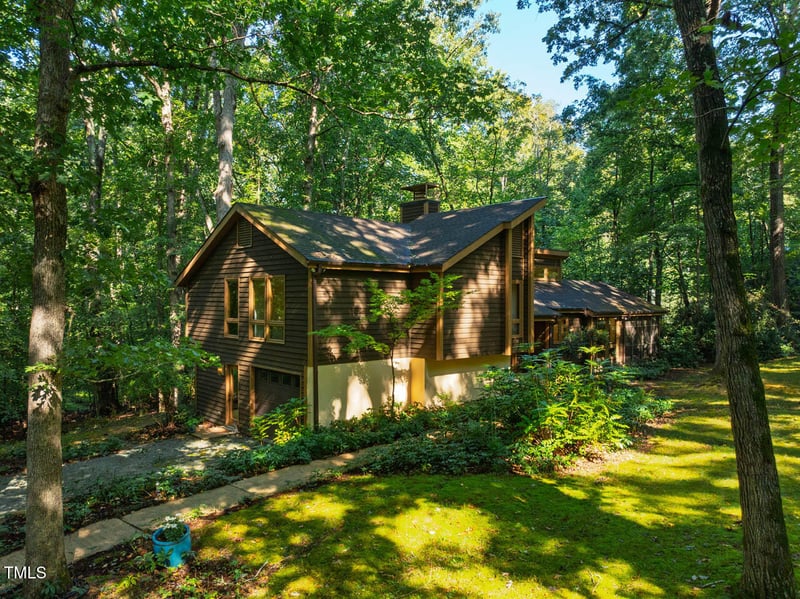 101 Ironwood Pl, Chapel Hill, NC 27514