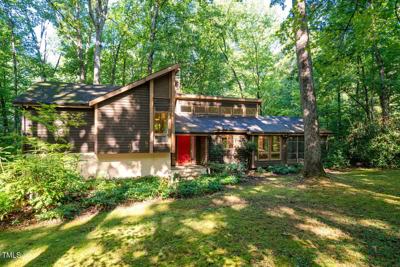 101 Ironwood Pl, Chapel Hill, NC 27514