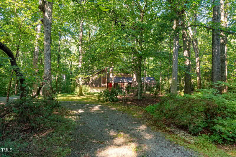 101 Ironwood Pl, Chapel Hill, NC 27514