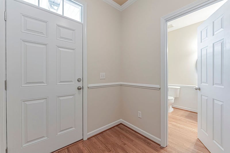 101 Jamison Woods Ln, Cary, NC 27539