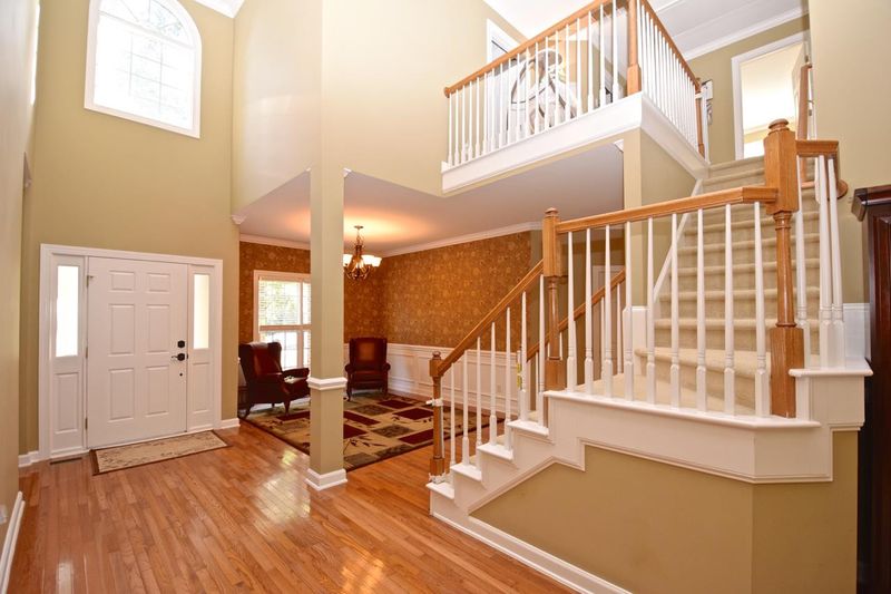 101 Janey Brook Ct, Cary, NC 27519