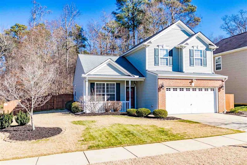 101 Jasper Point Dr, Holly Springs, NC 27540