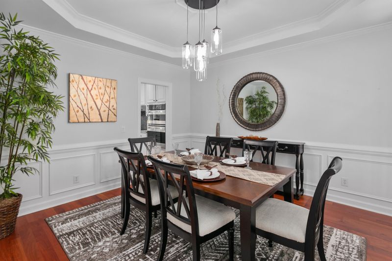 101 Jesnick Ln, Cary, NC 27519