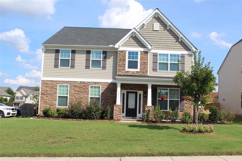 101 Joycliff Dr, Morrisville, NC 27560