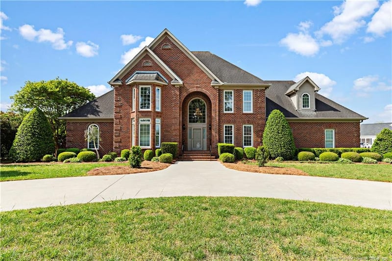 101 Kingsway Dr, Dunn, NC 28334