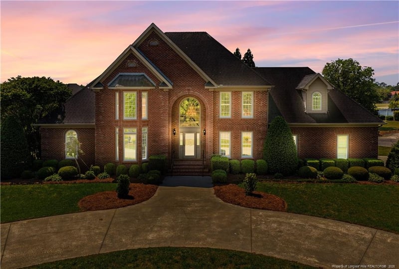 101 Kingsway Dr, Dunn, NC 28334