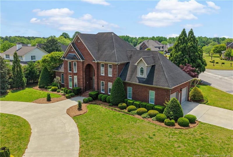 101 Kingsway Dr, Dunn, NC 28334