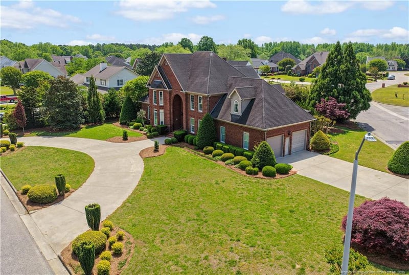 101 Kingsway Dr, Dunn, NC 28334