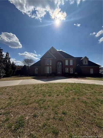 101 Kingsway Dr, Dunn, NC 28334