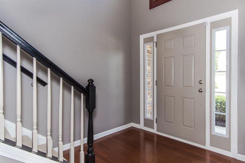 101 Lacuna Woods Ln, Apex, NC 27539