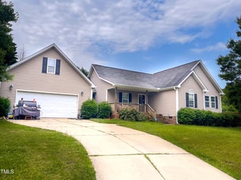 101 Langston Ridge Dr, Angier, NC 27501