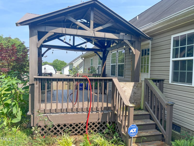 101 Langston Ridge Dr, Angier, NC 27501