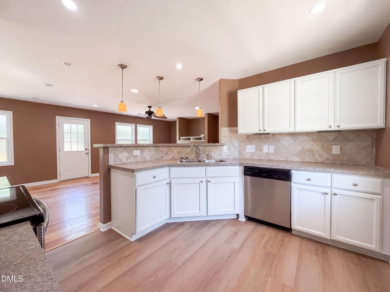 101 Langston Ridge Dr, Angier, NC 27501