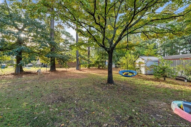 101 Lewiston Ct, Fayetteville, NC 28314