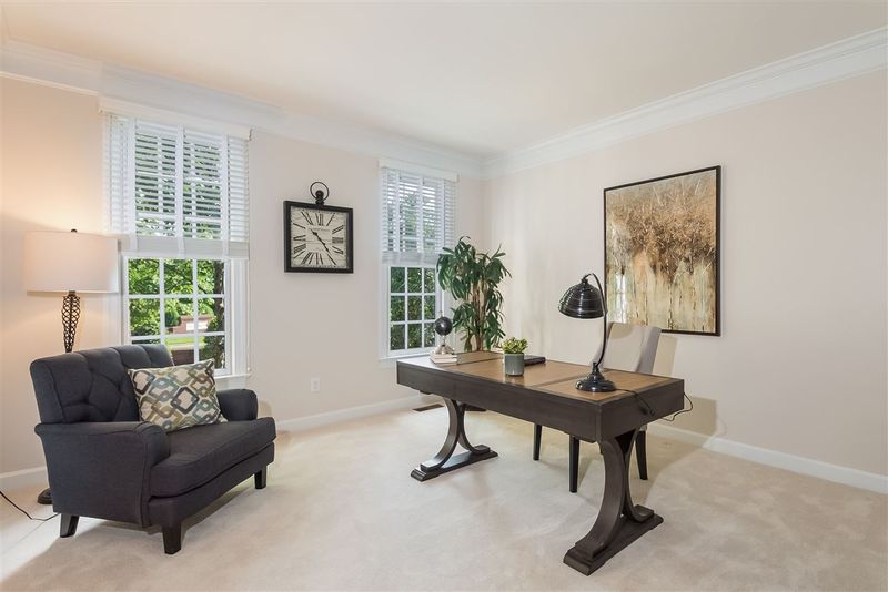 101 Links End Dr, Cary, NC 27513